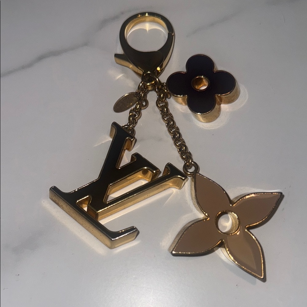 Louis Vuitton Fleur De Bag Charm in Gold Tone with Blush, Purple, and Black - Picture 4 of 8